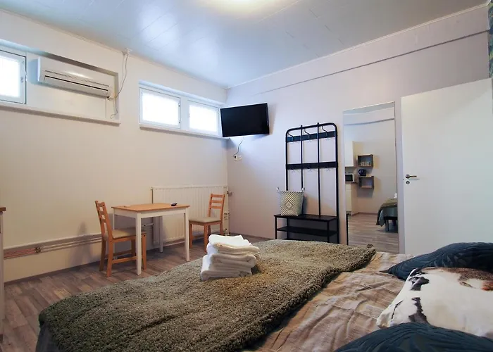 Savonlinna Rentals Albergue *